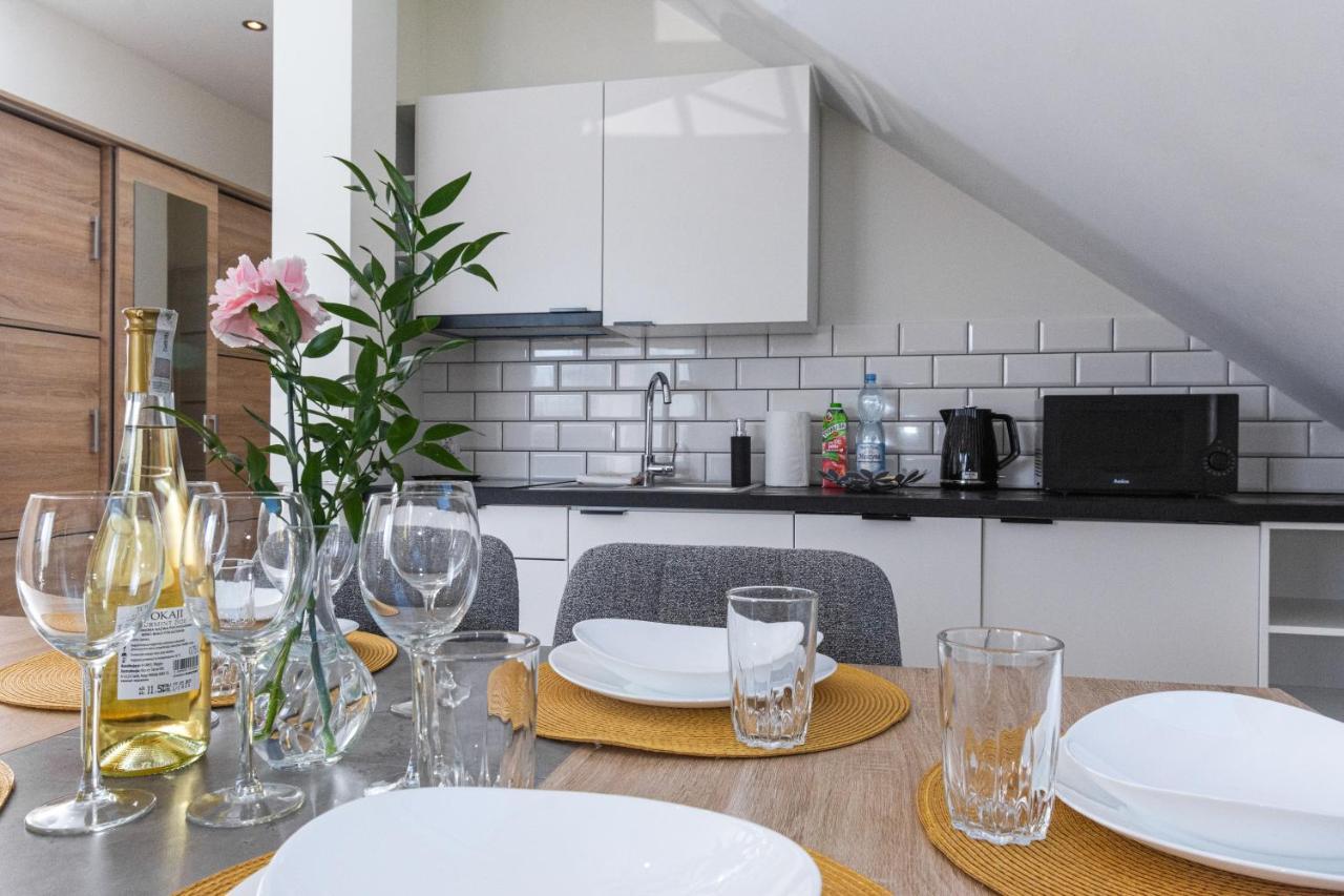 Apartamenty Jantar Łeba Exteriör bild